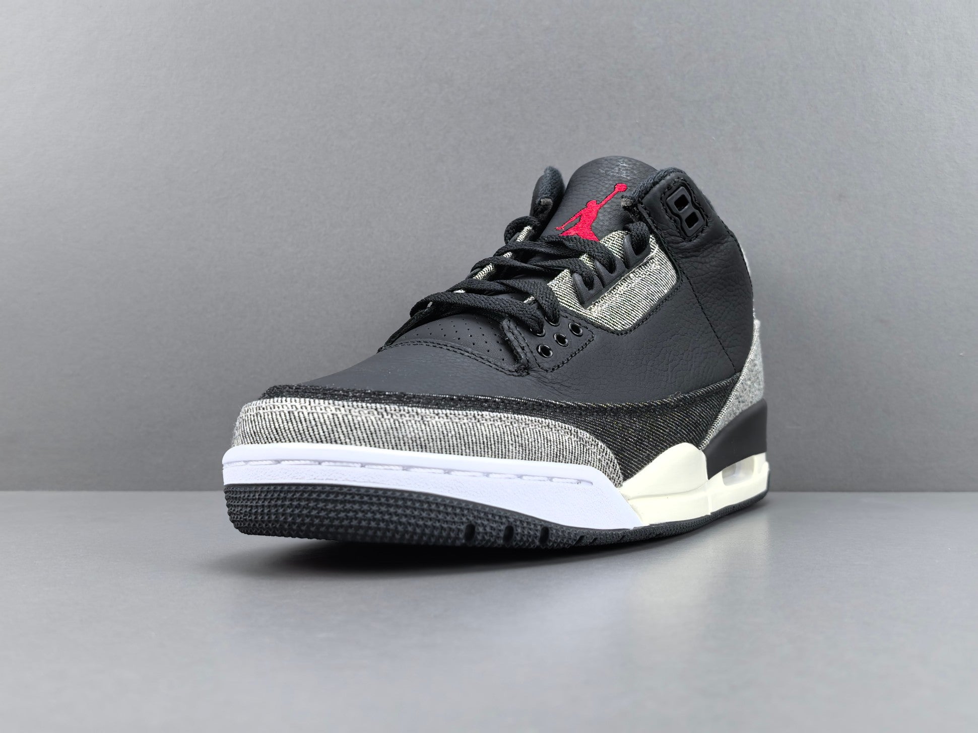 levi’s × Jordan Air Jordan 3 Retro SP