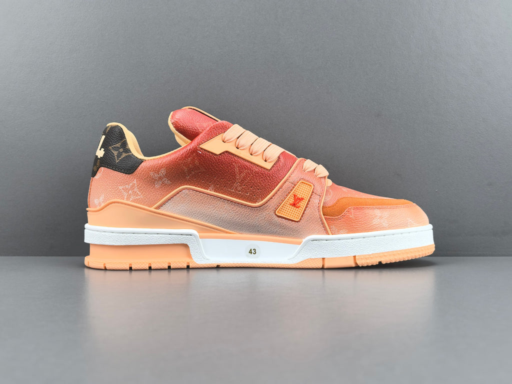 Trainer