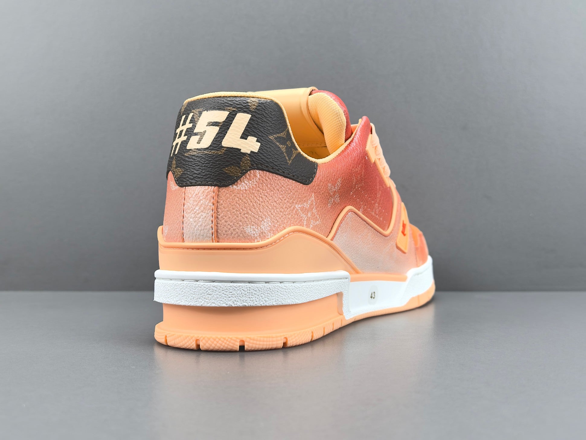 Trainer