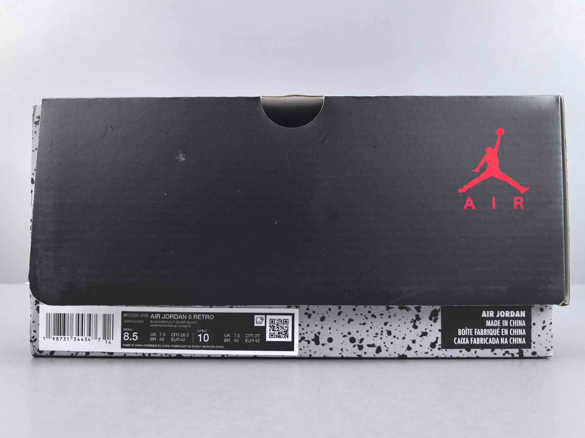Air Jordan 6 "Cap and Gown"