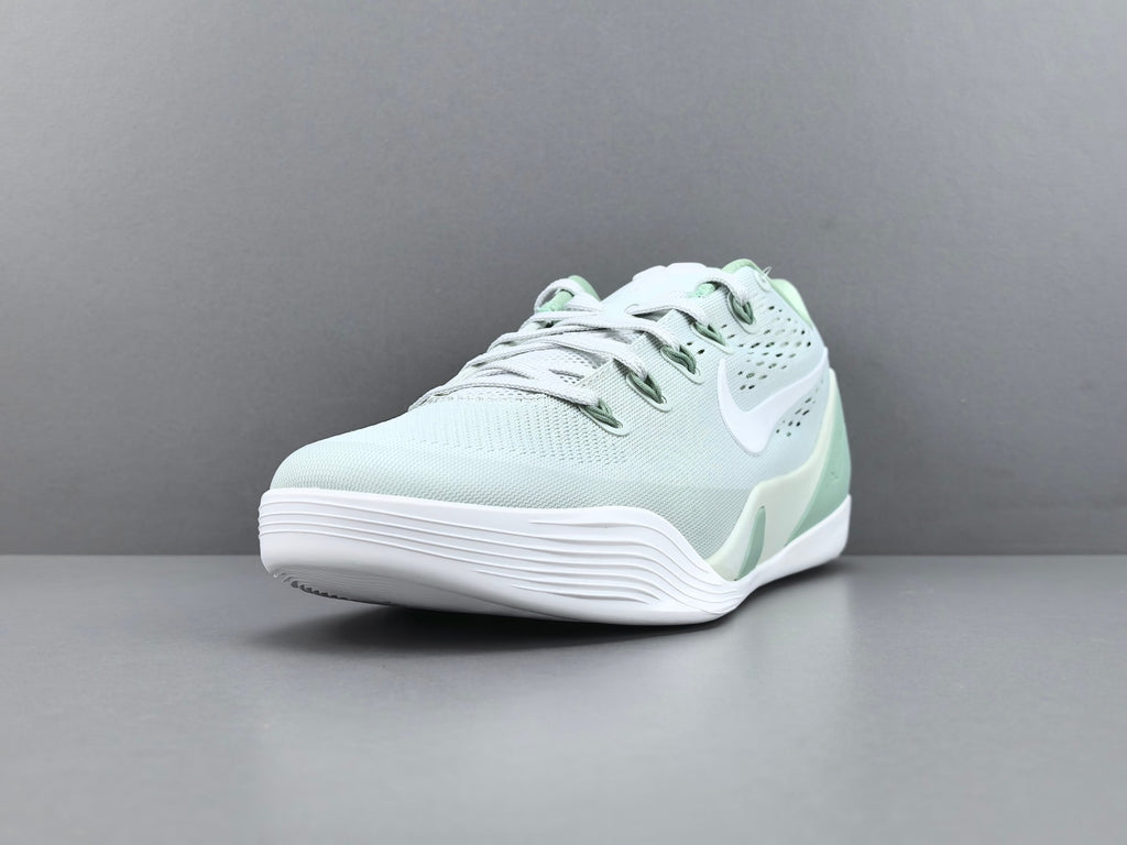 Nike Kobe 9 EM Protro