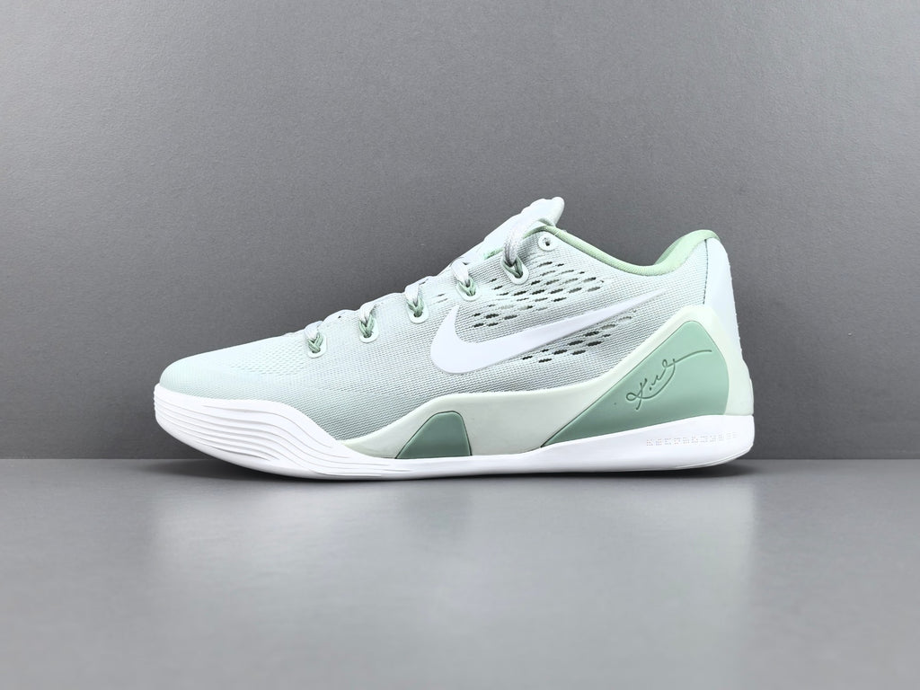 Nike Kobe 9 EM Protro