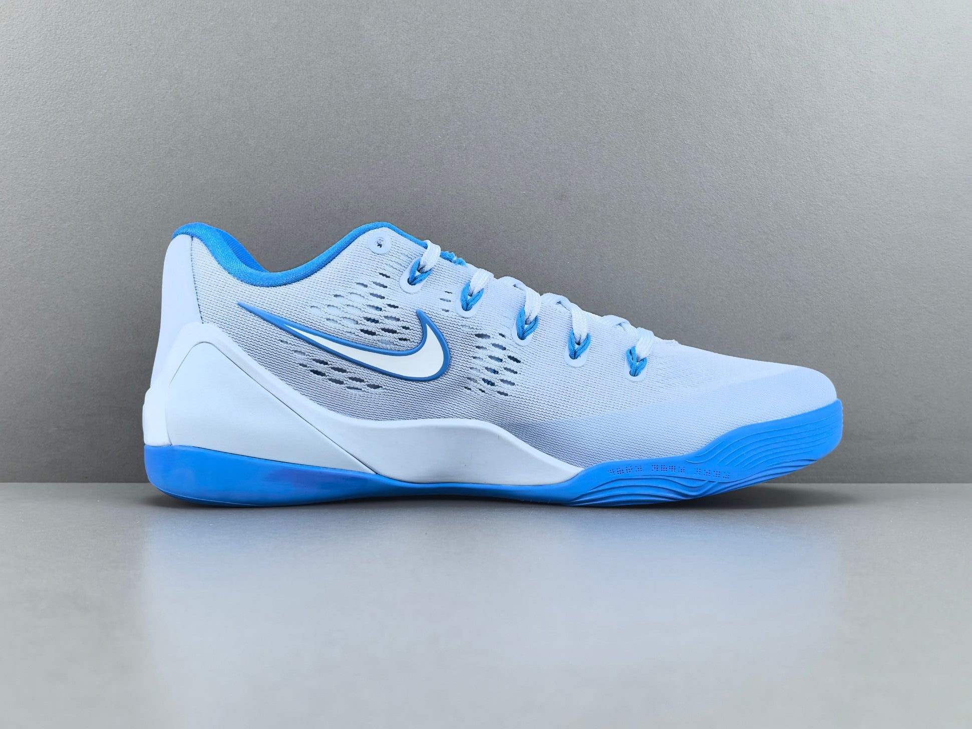 Nike Kobe 9 elite low em protro