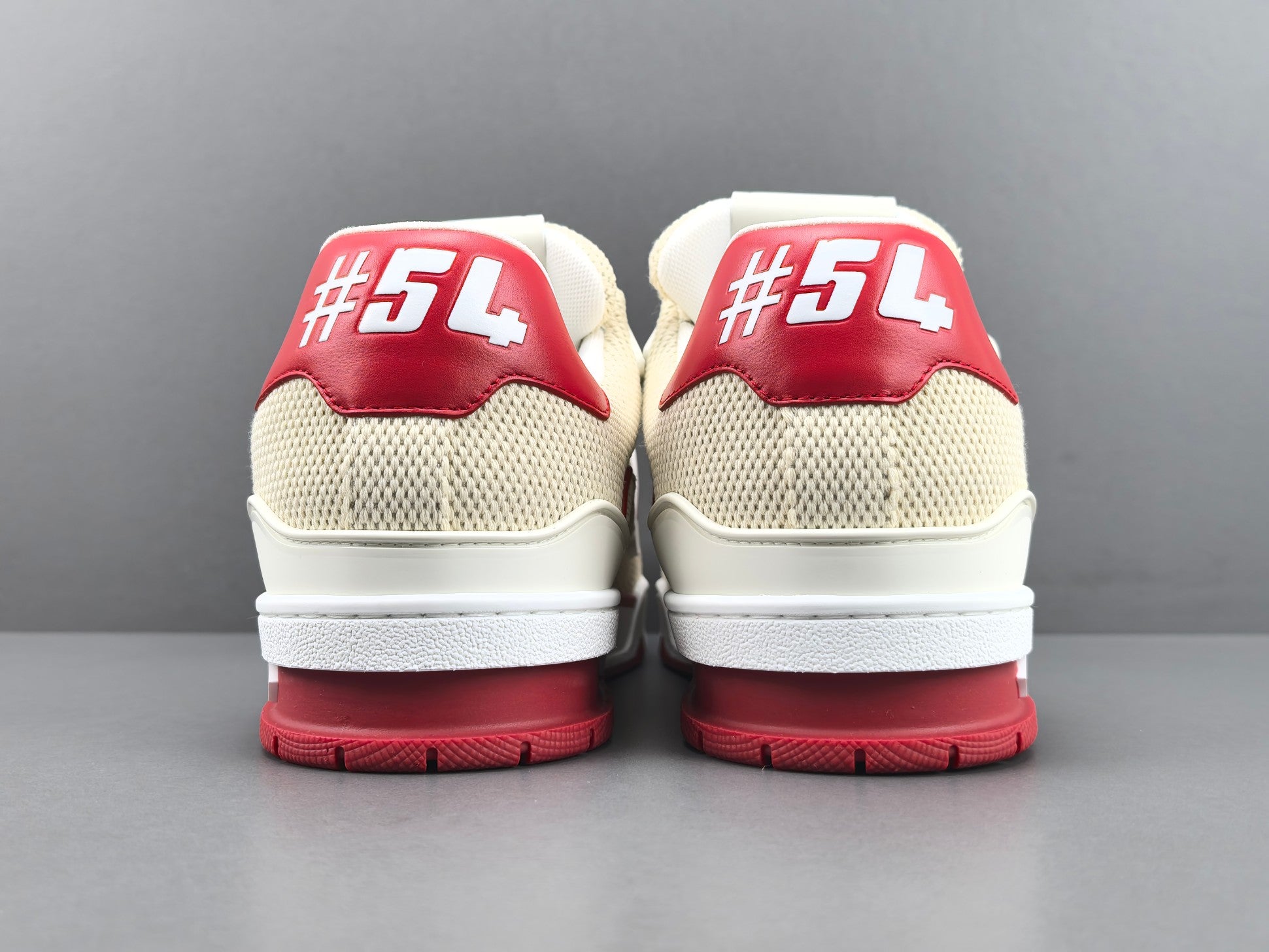 Lv Trainer