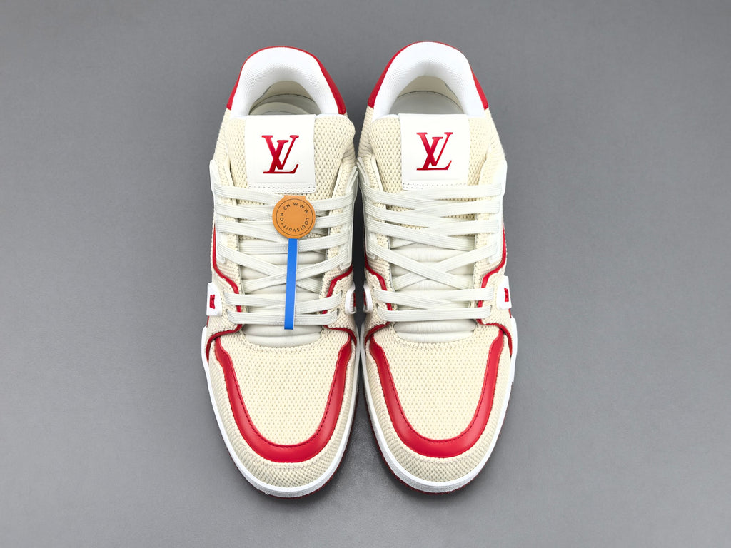 Lv Trainer