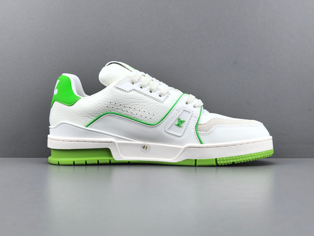 Lv Trainer