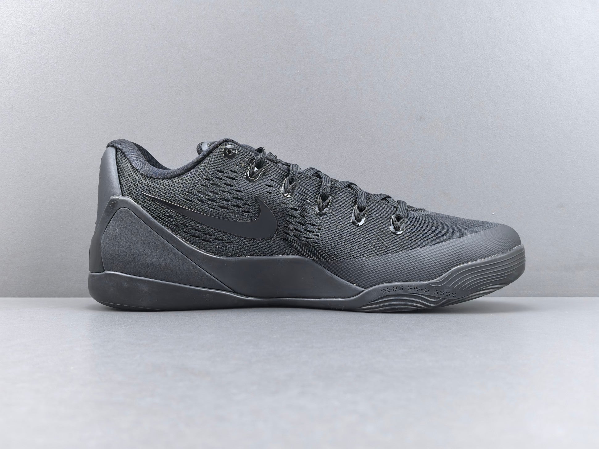 Nike Kobe 9 Elite Low EM TB P 'Black'