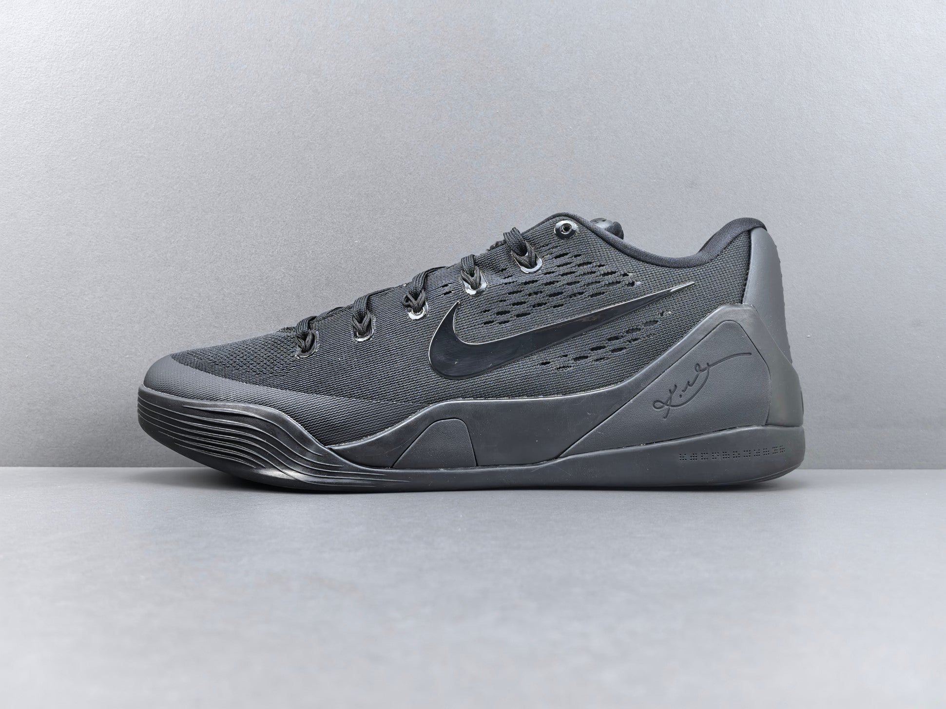 Nike Kobe 9 Elite Low EM TB P 'Black'