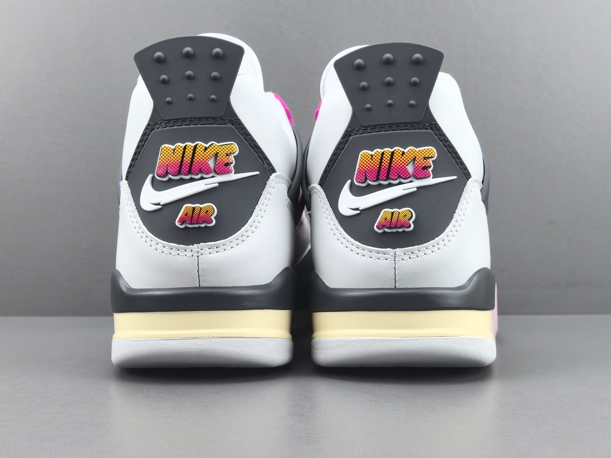 Nike Air Jordan 4 Retro "Comic"
