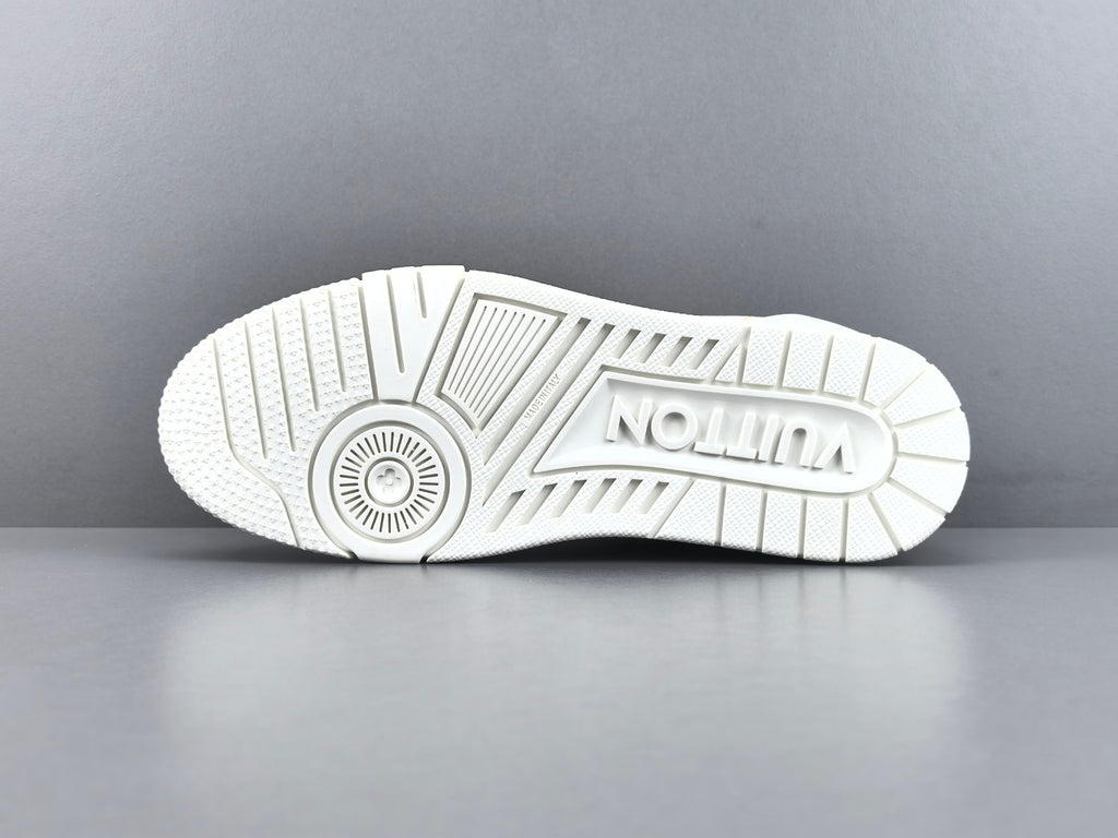 Lv Trainer
