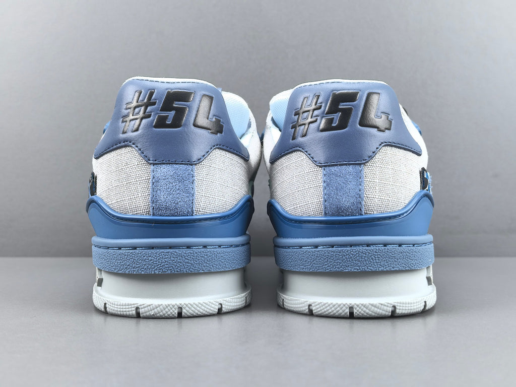 Lv Trainer