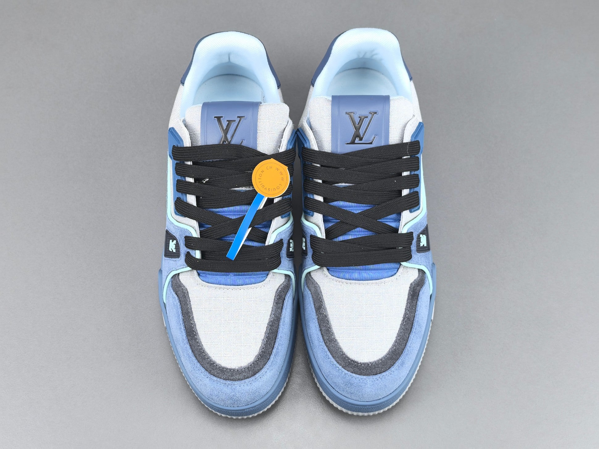 Lv Trainer
