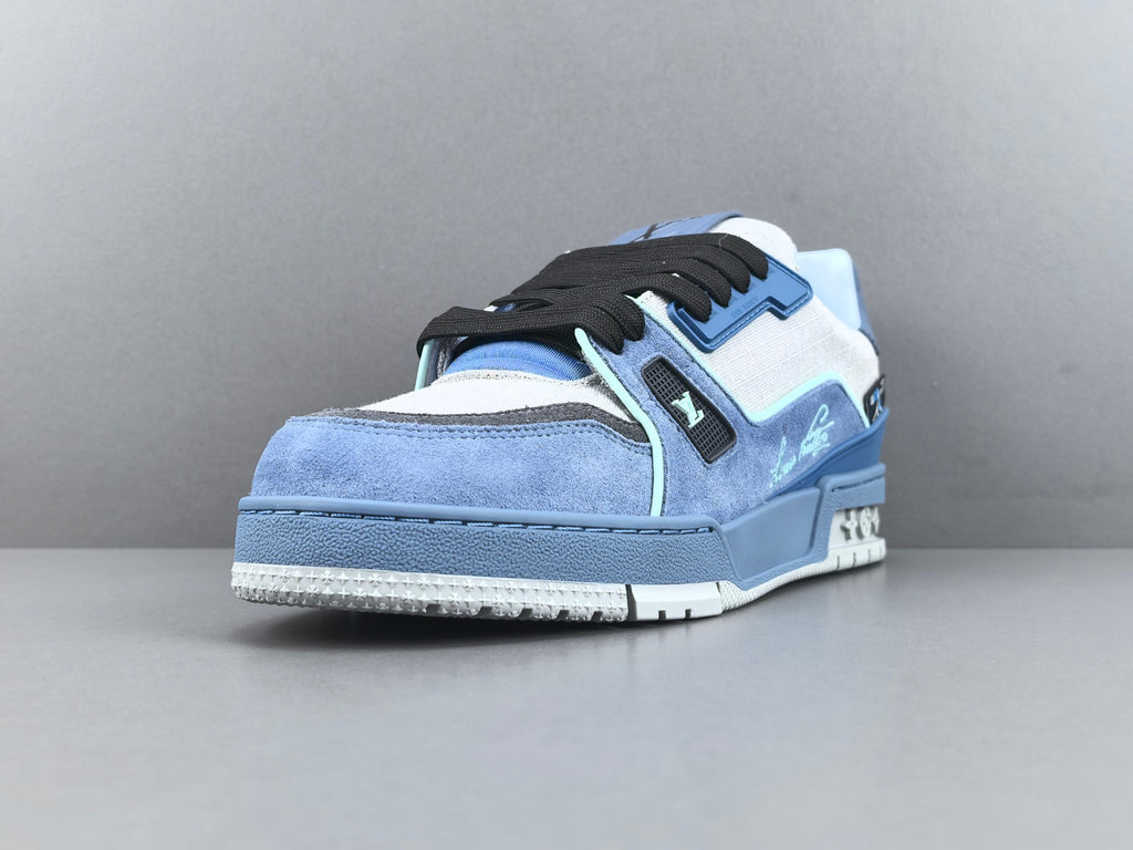 Lv Trainer