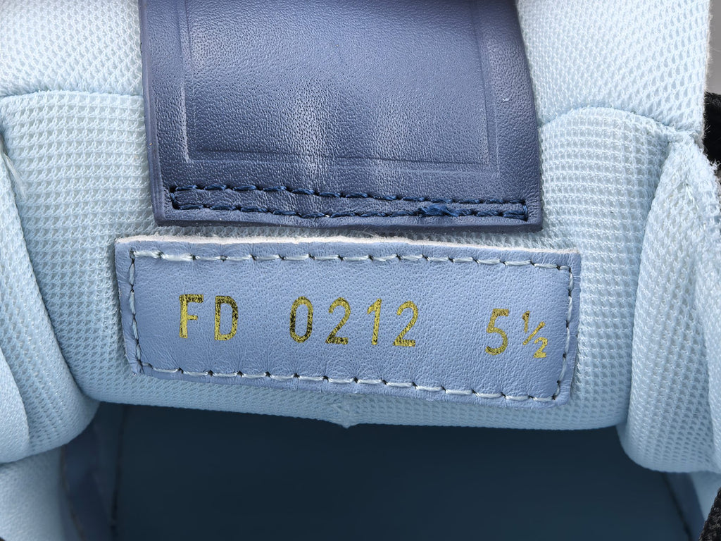 Lv Trainer