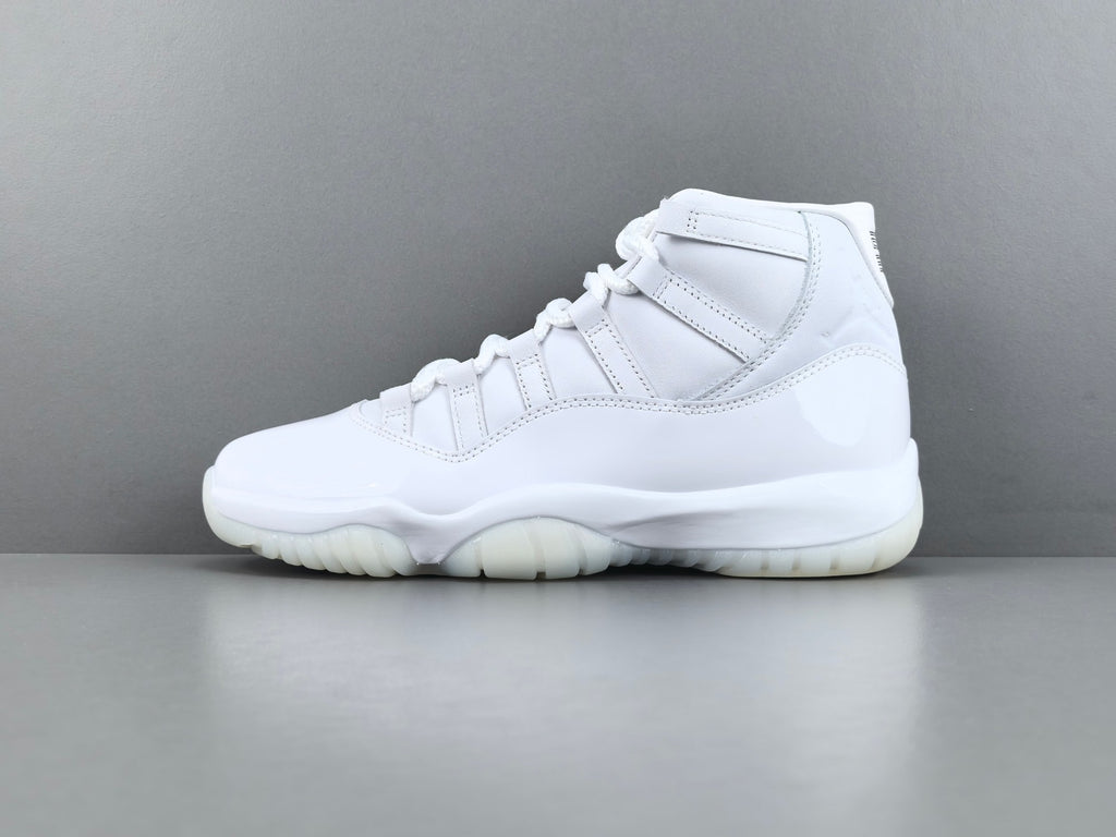 Comme des Garçons × Jordan Air Jordan 11 CDG SO