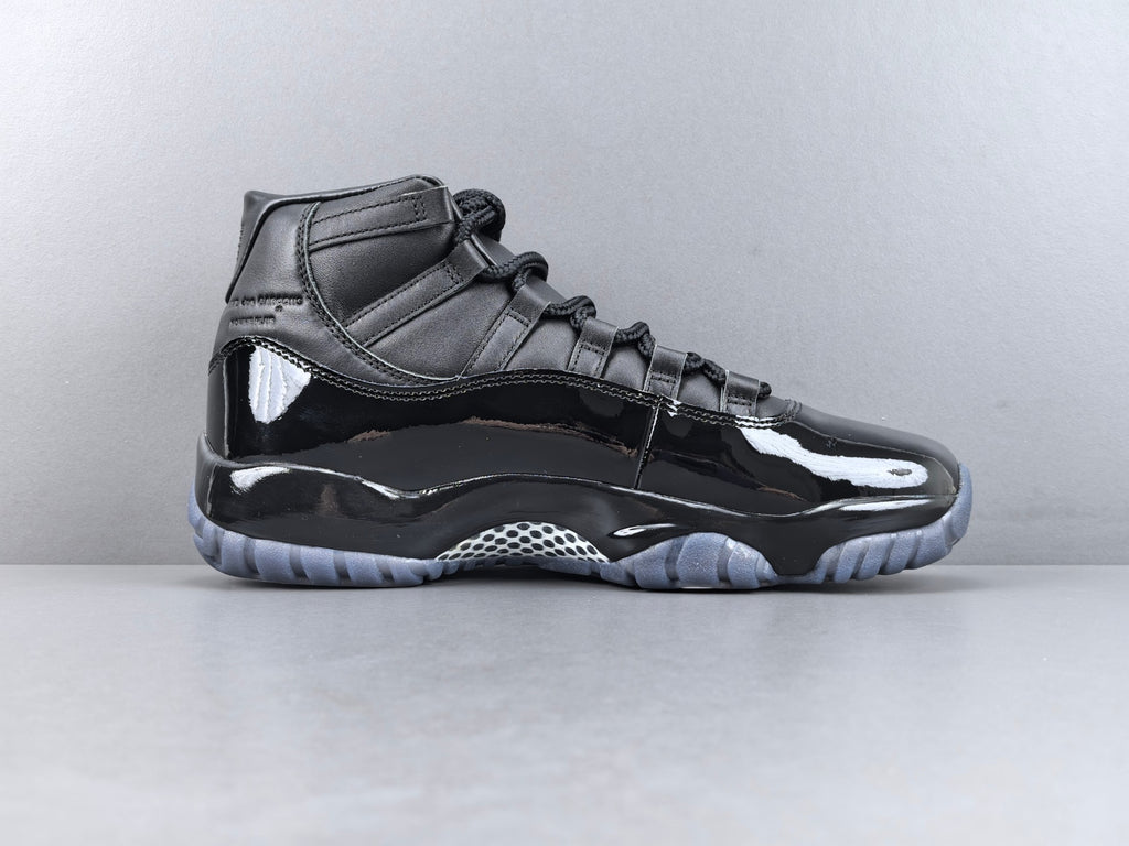 Comme des Garçons × Jordan Air Jordan 11 CDG SO