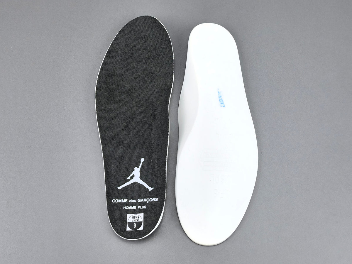 Comme des Garçons × Jordan Air Jordan 11 CDG SO
