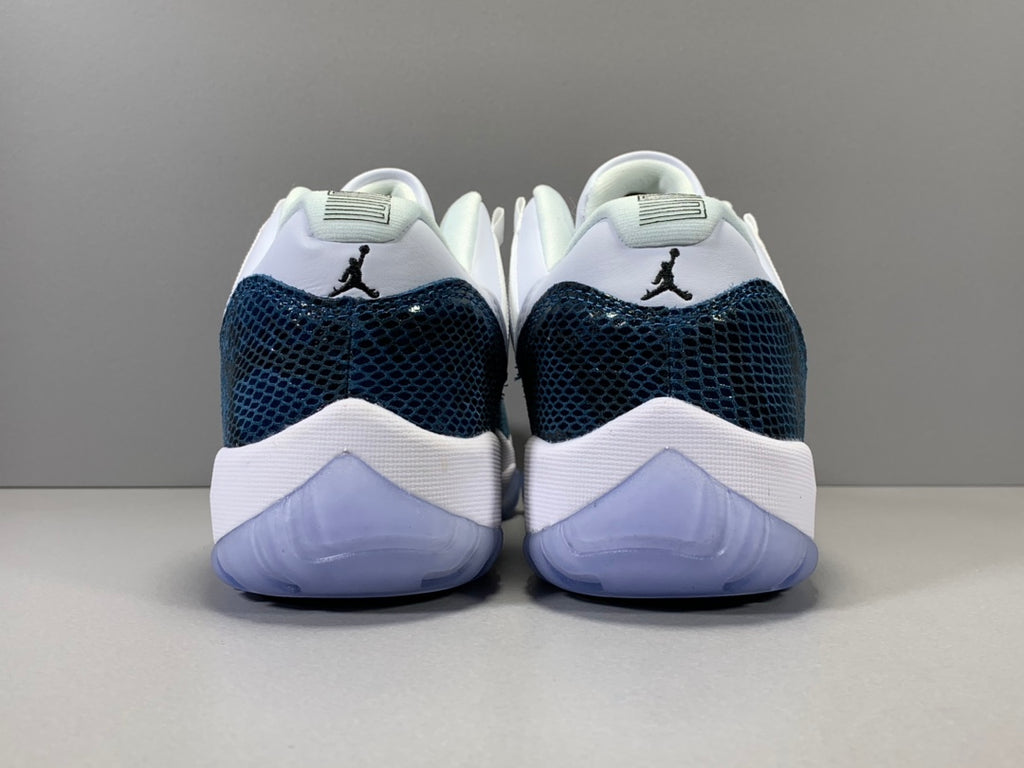 Air Jordan 11  RETRO LOWLE