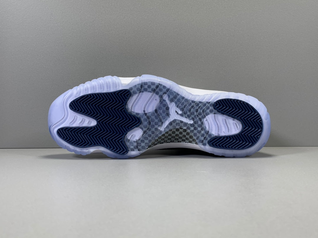 Air Jordan 11  RETRO LOWLE