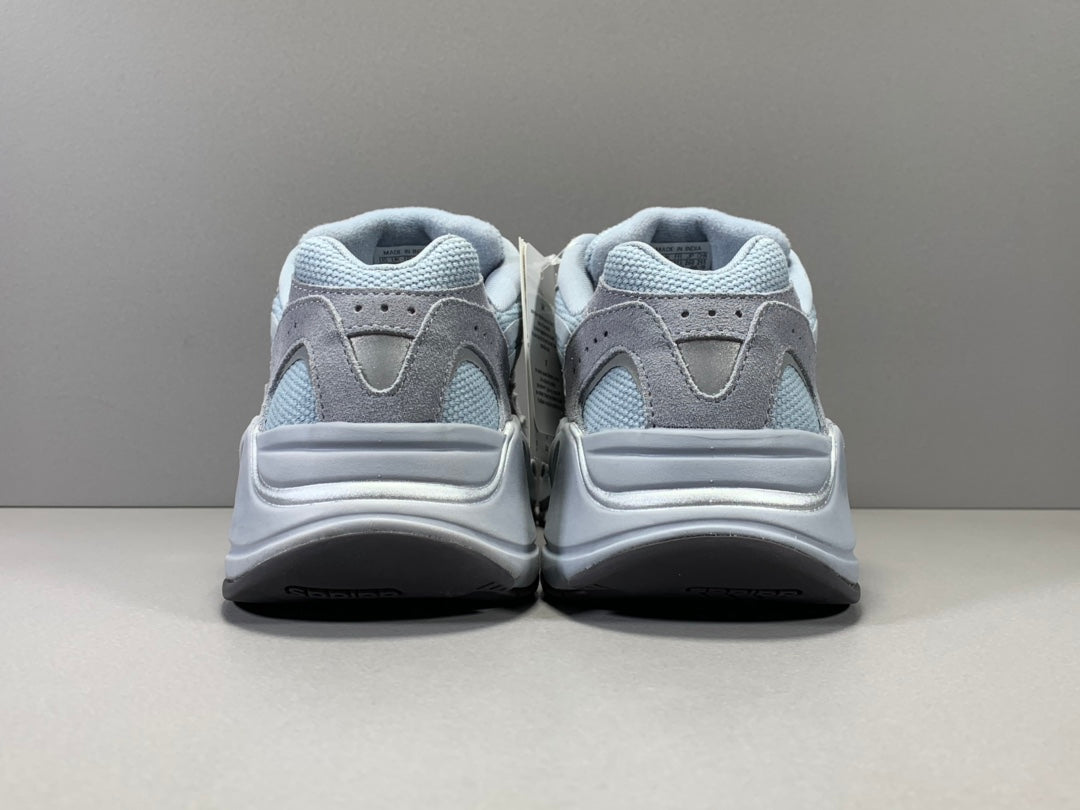 Adidas Yeezy 700 V2 “HOSBLU”