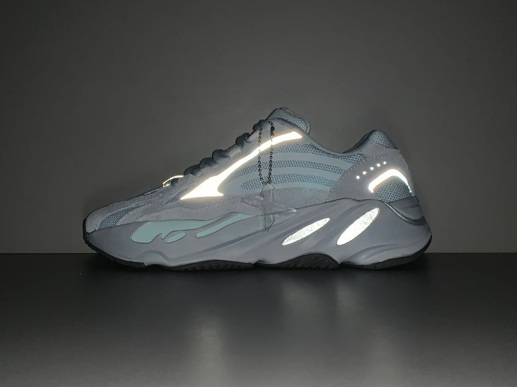 Adidas Yeezy 700 V2 “HOSBLU”