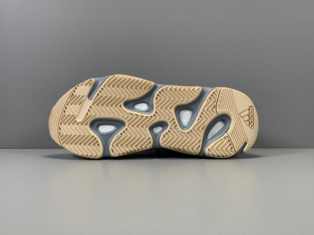 Adidas Yeezy 700 TEABLU