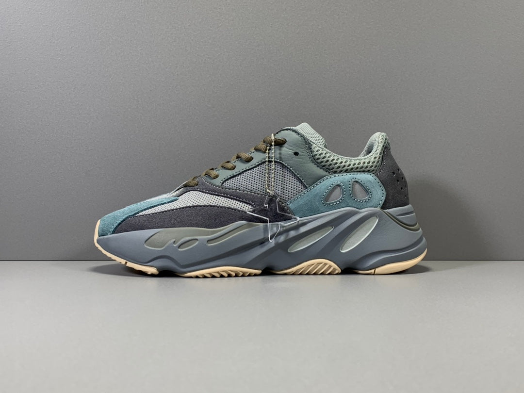 Adidas Yeezy 700 TEABLU