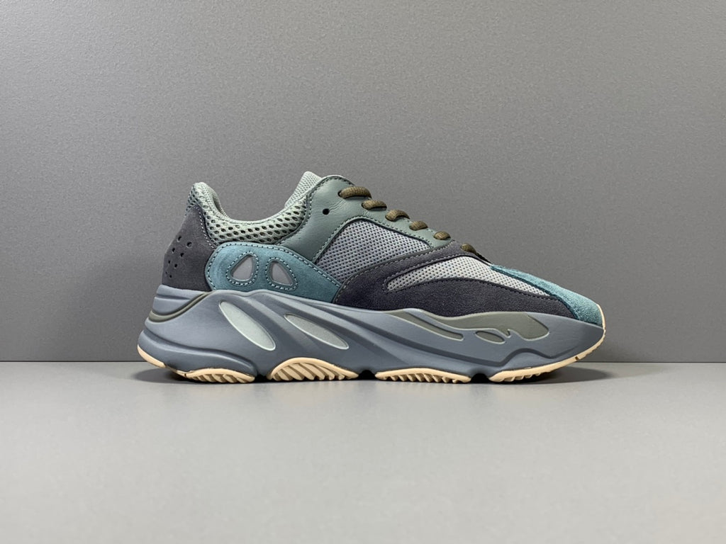 Adidas Yeezy 700 TEABLU