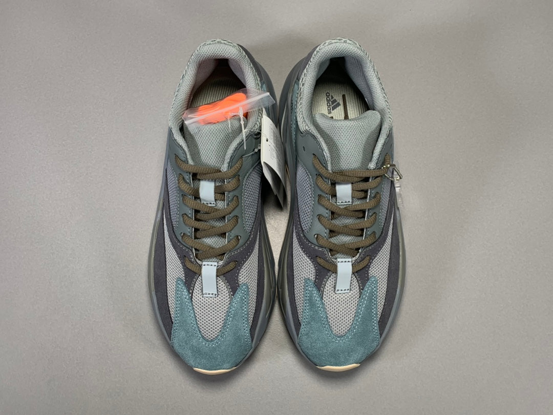 Adidas Yeezy 700 TEABLU