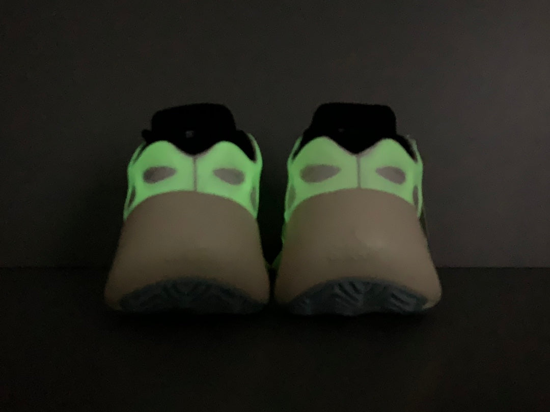 YEEZY 700 V3 “AZAEL”