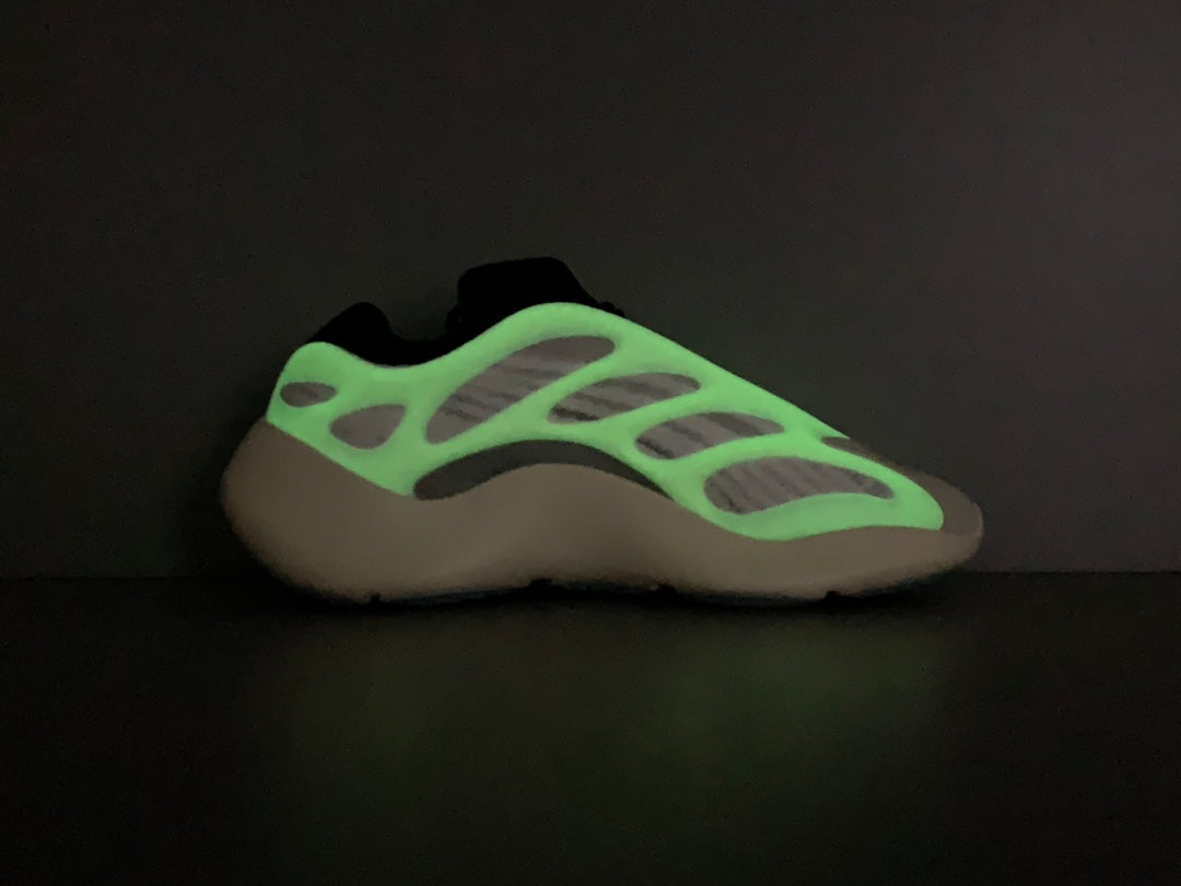 YEEZY 700 V3 “AZAEL”