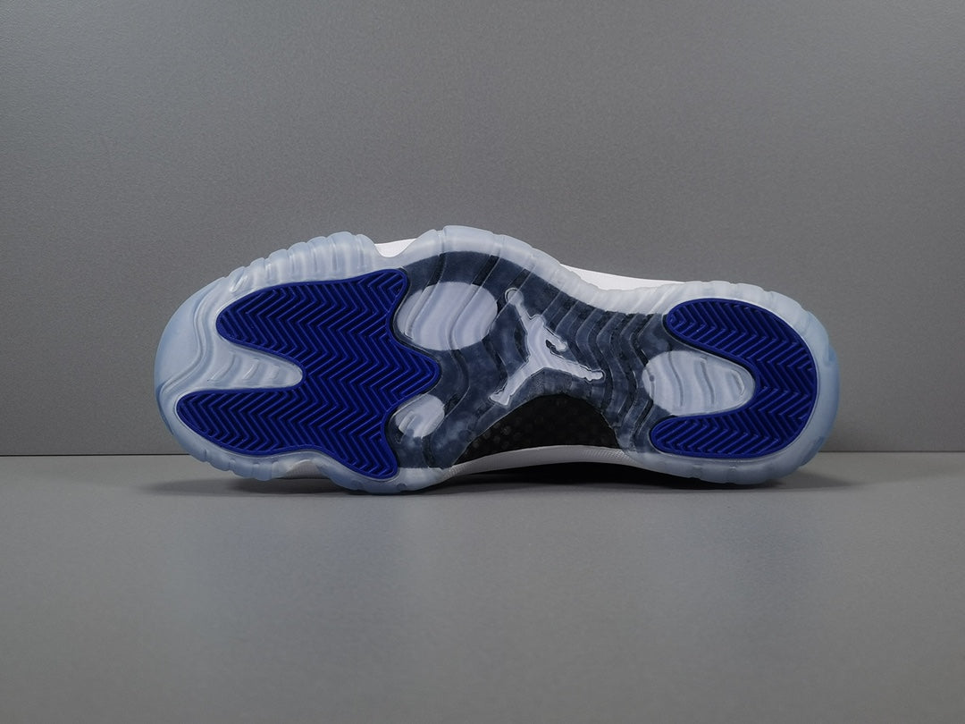 Air Jordan 11