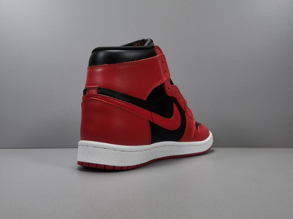 AIR JORDAN 1 HI 85