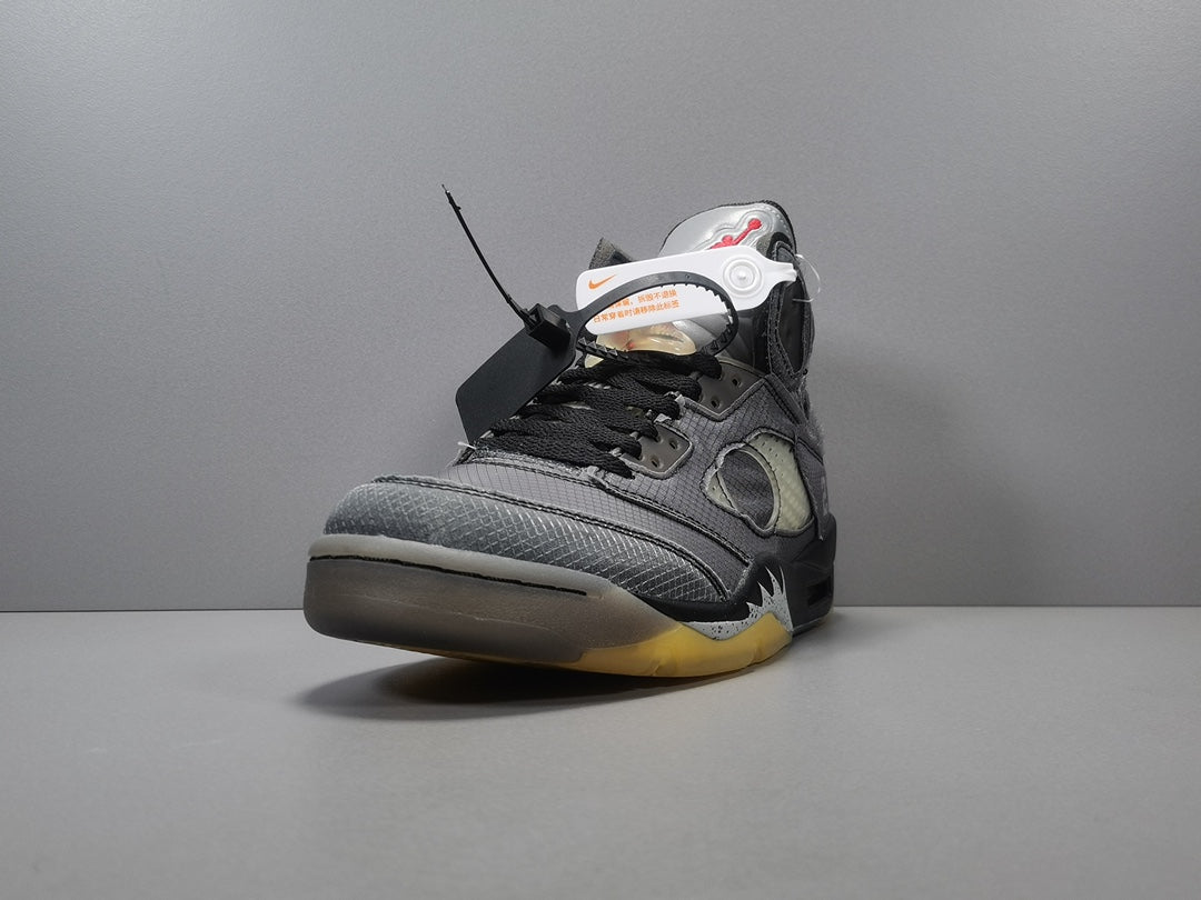 Off-white x Air Jordan Retro 5 SP