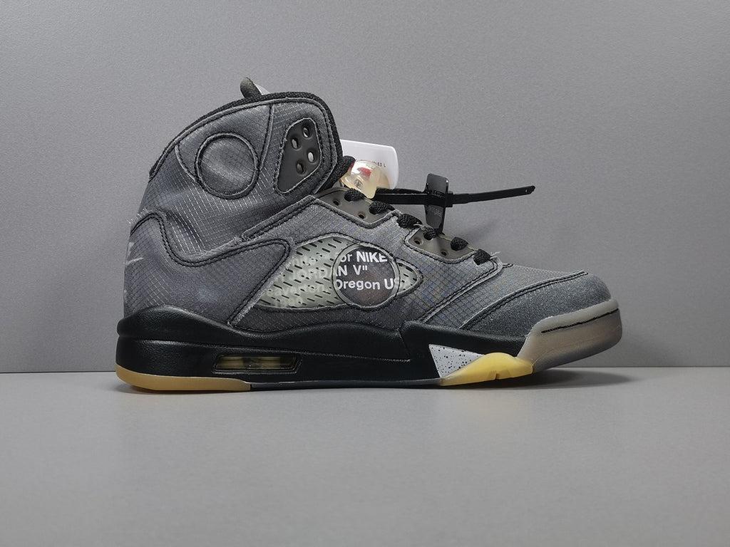 Off-white x Air Jordan Retro 5 SP