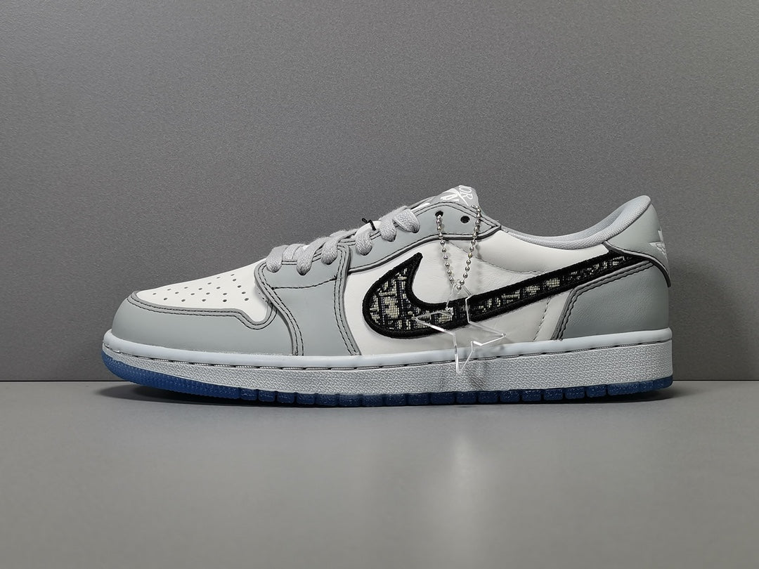 D*OR × AIR JORDAN 1 HIGH OG