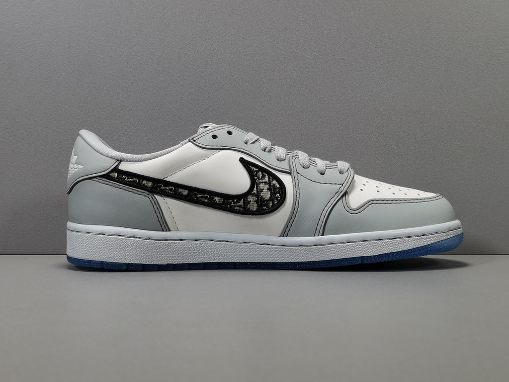 D*OR × AIR JORDAN 1 HIGH OG