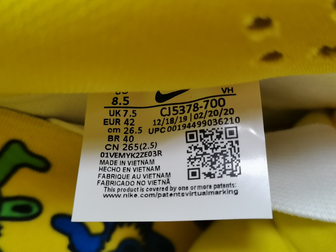 NIKE  SB DUNK LOW PRO QS