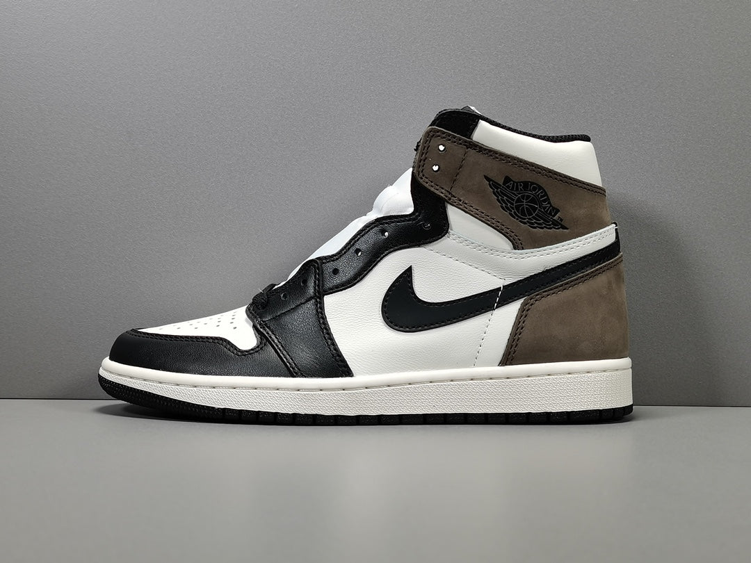 Air Jordan 1  Retro High OG
