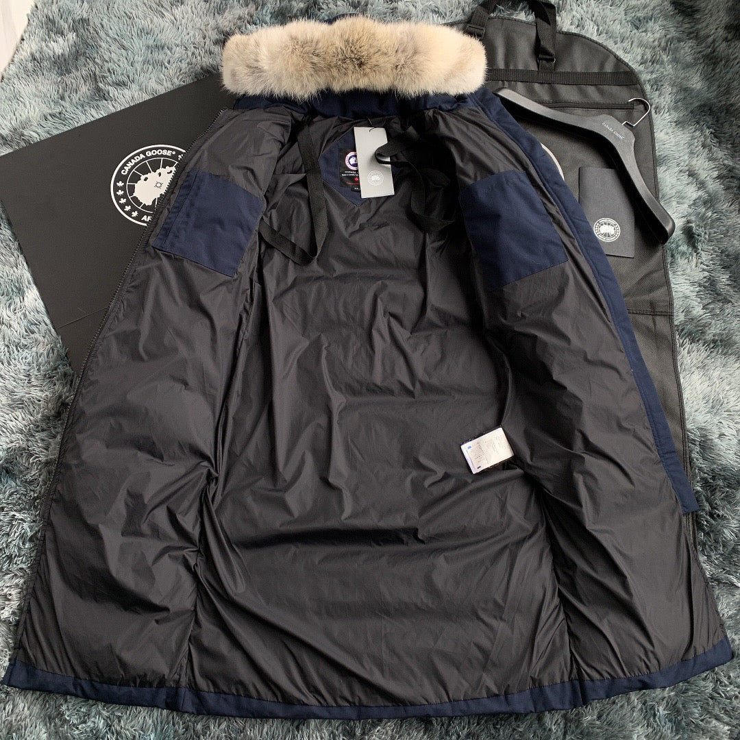 Mystique parka
