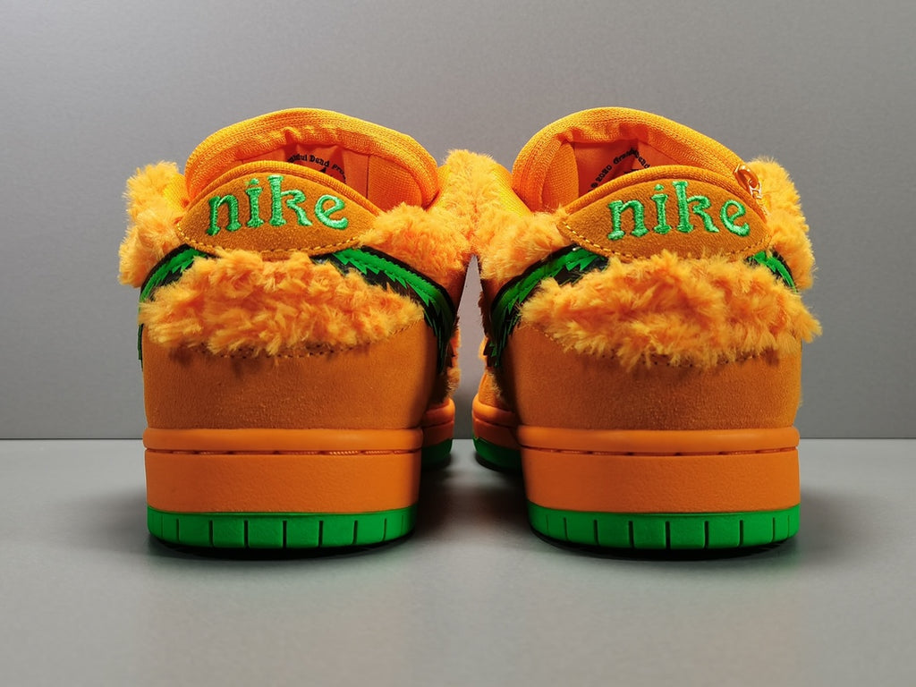 NIKE  SB DUNK LOW PRO QS