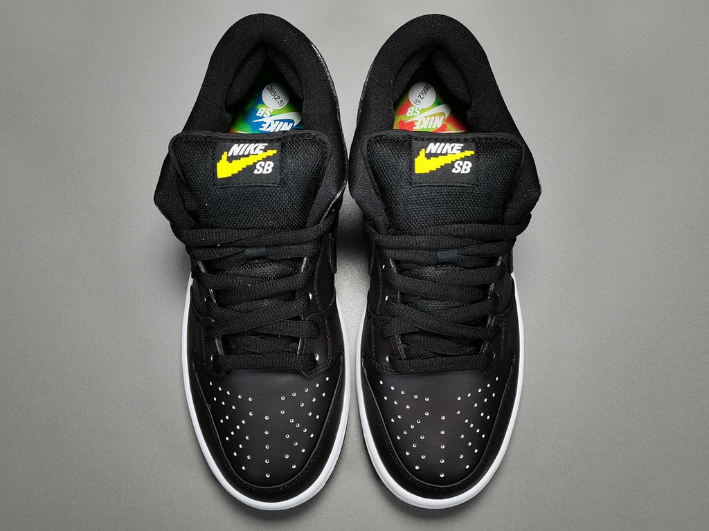 NIKE SB Dunk LOW PRO QS