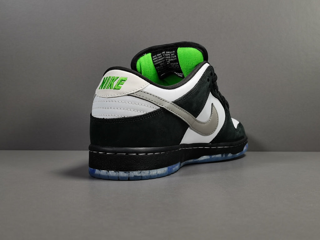 NIKE SB Dunk Low PRO OG QS