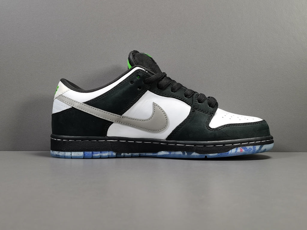 NIKE SB Dunk Low PRO OG QS