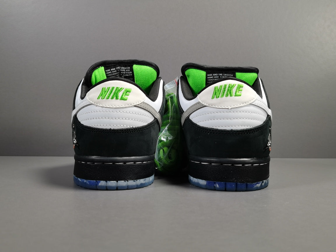 NIKE SB Dunk Low PRO OG QS