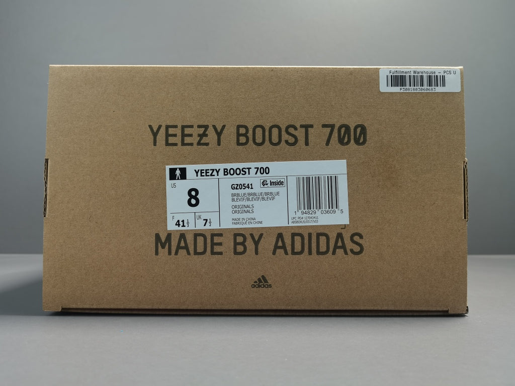 YEEZY BOOST 700＂Bright  Blue＂