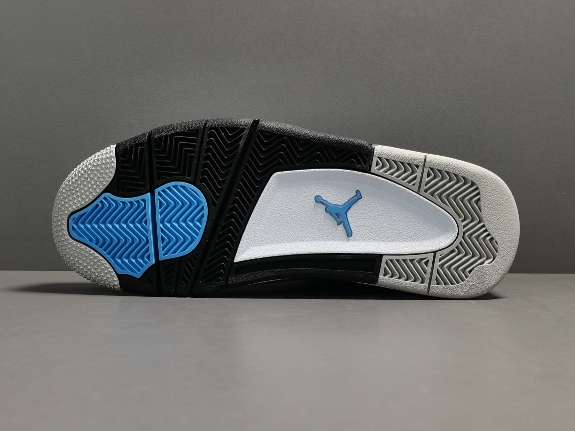 Air Jordan 4  Retro＂University Blue＂