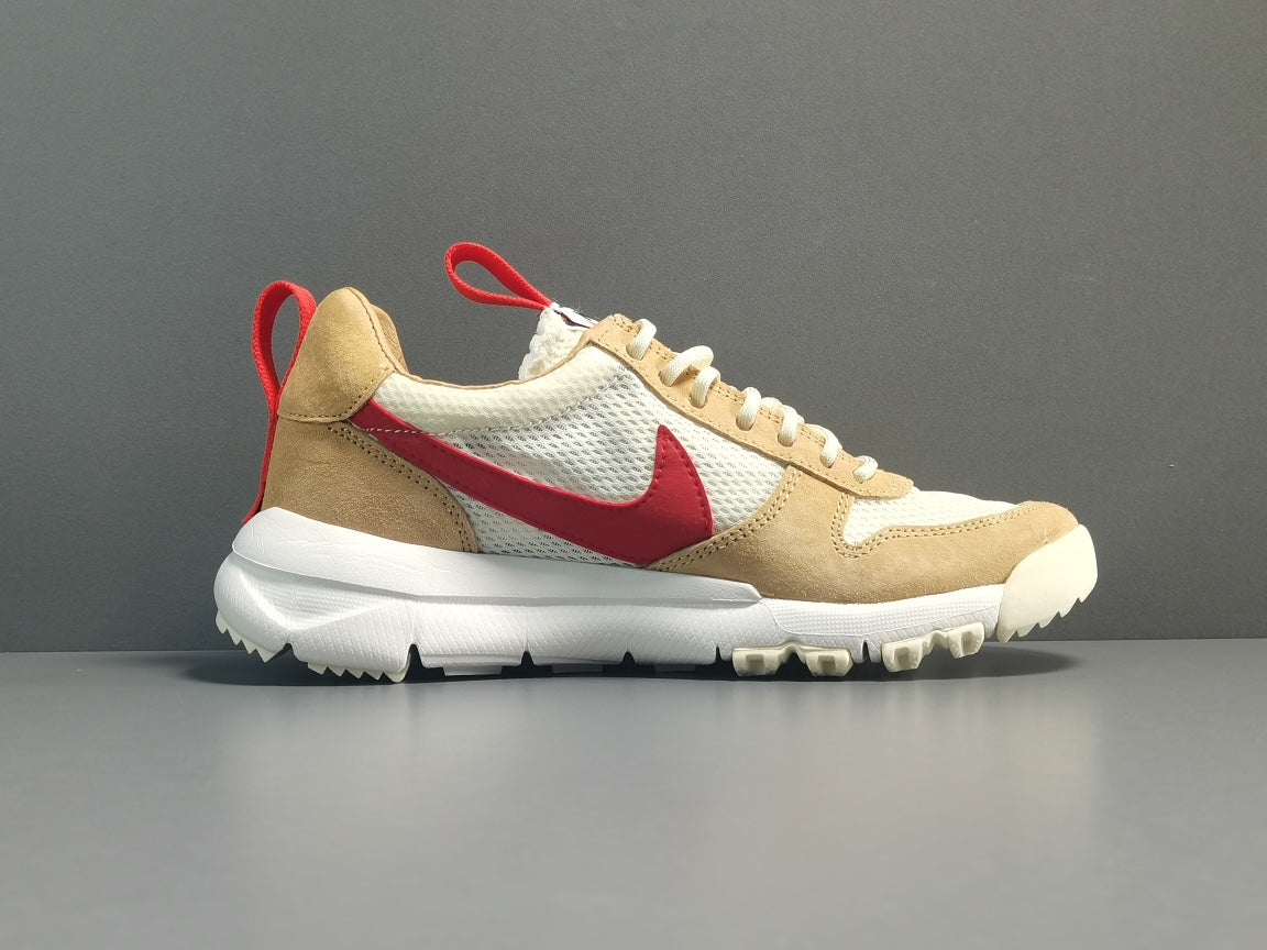 Tom Sachs x NikeCraft  Mars Yard