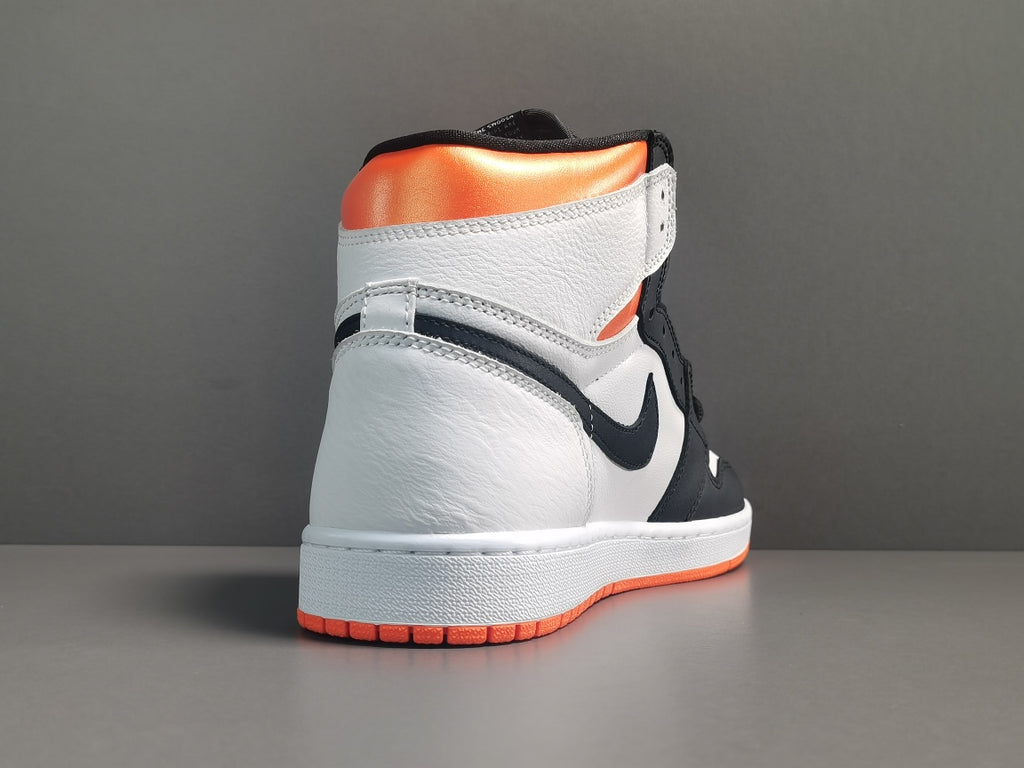 Air Jordan 1  Retro High OG ＂Electro Orange”