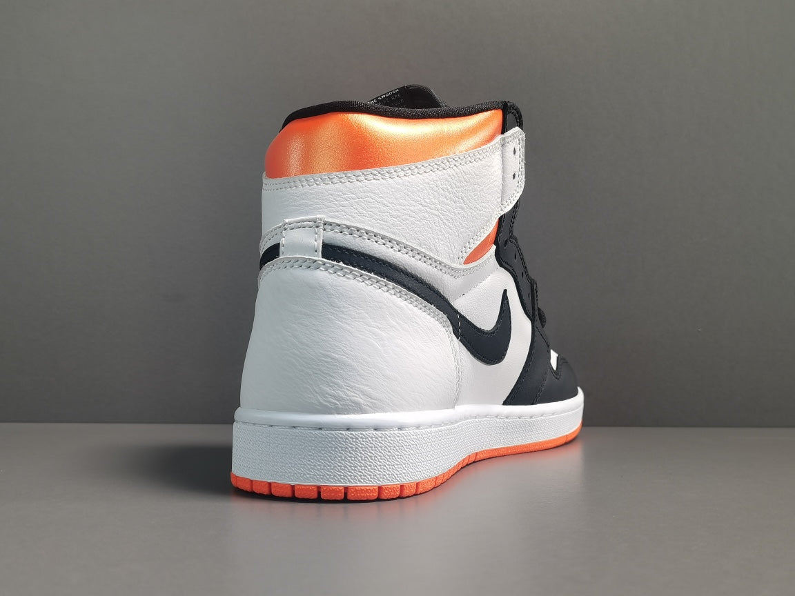 Air Jordan 1  Retro High OG ＂Electro Orange”